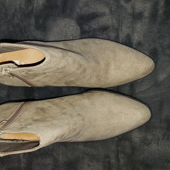 H&M Ankle Boots - Picture 3 of 5